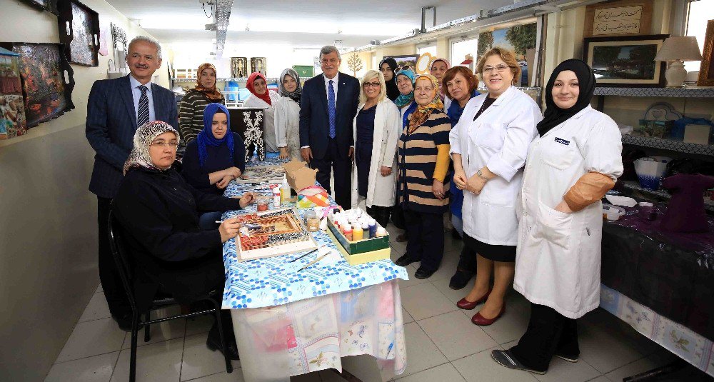 Başkan Karaosmanoğlu, Bir Takım Ziyaretlerde Bulundu