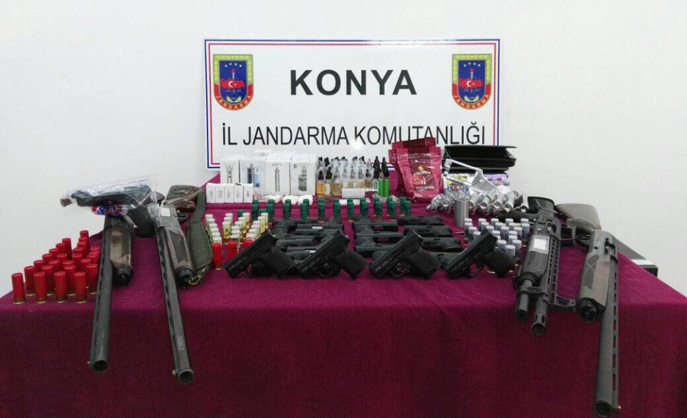 Konya’da Jandarmadan Suikast Tipi Kalem Tabanca Operasyonu