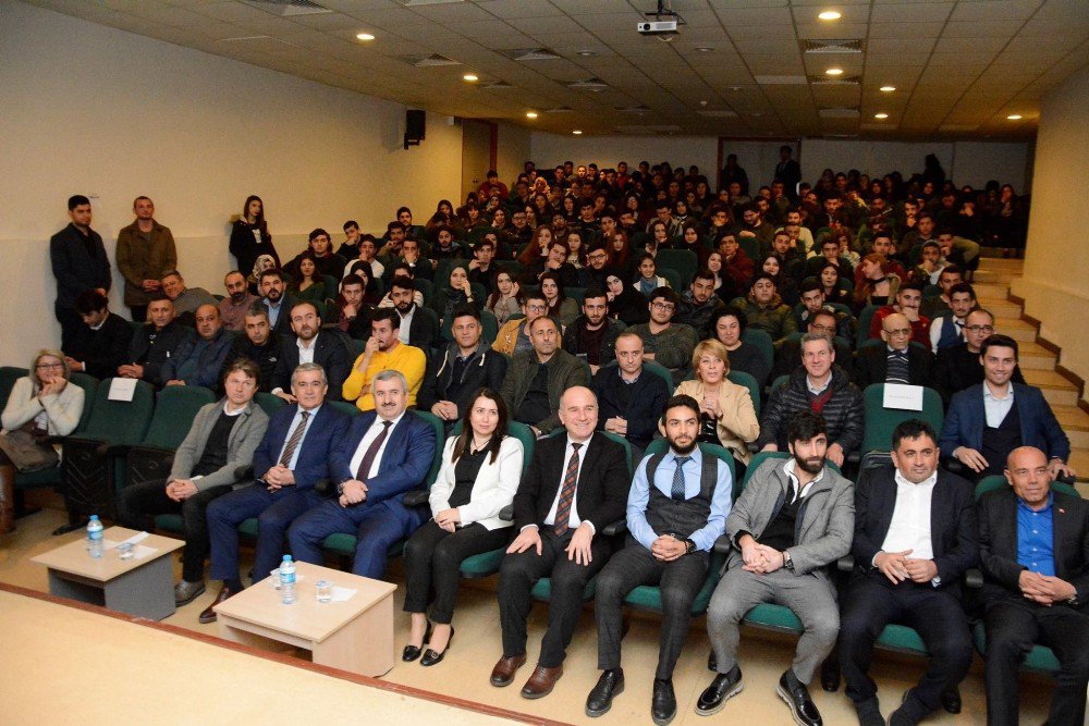 Başkan Baran, Panelde Öğrencilere Seslendi