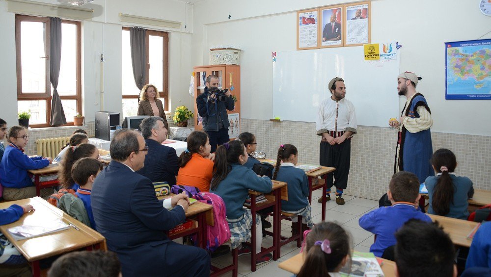 Medeniyet Okulu Projesi Şehre Katkı Sağlıyor