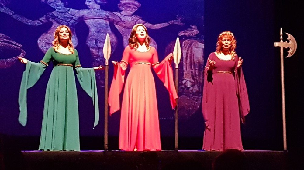 Kilikya’nın Kadınları Oyunu Büyük Beğeni Topladı