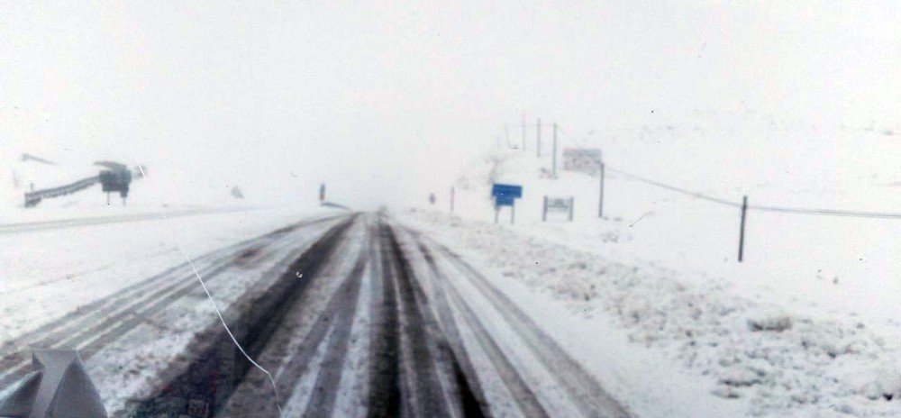 Sertavul Geçidinde Ulaşım Kontrollü Sağlanıyor