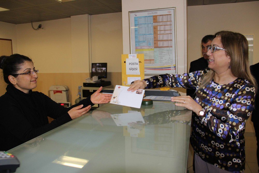 Üniversite Öğrencileri El Bab’ta Görev Yapan Askerlere Mektup Gönderdi