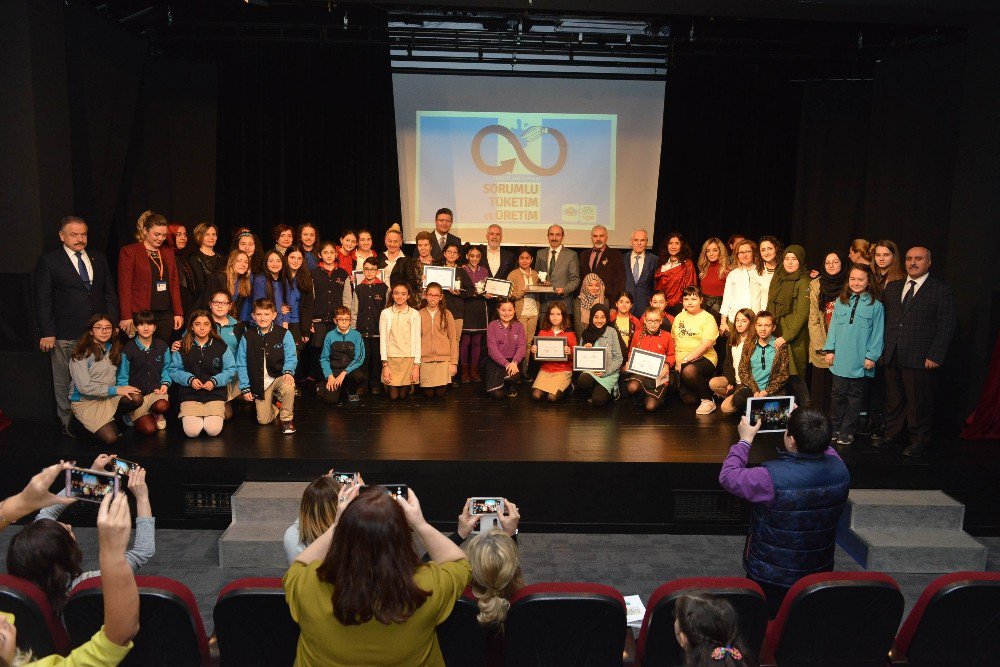 Resim Yarışması Ödülleri Sahiplerini Buldu