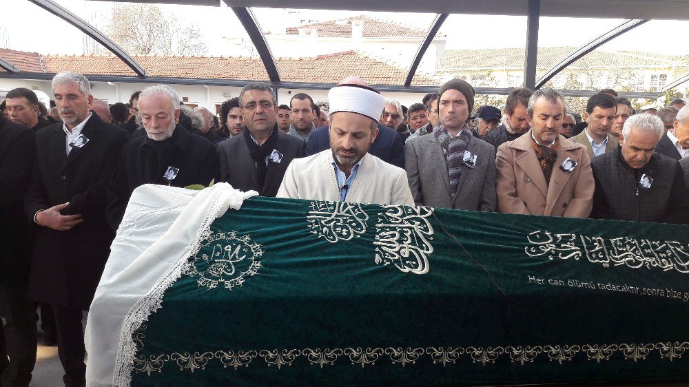 Dünyaca Ünlü Türk Profesör Çiğdem Kağıtçıbaşı Son Yolculuğuna Uğurlandı