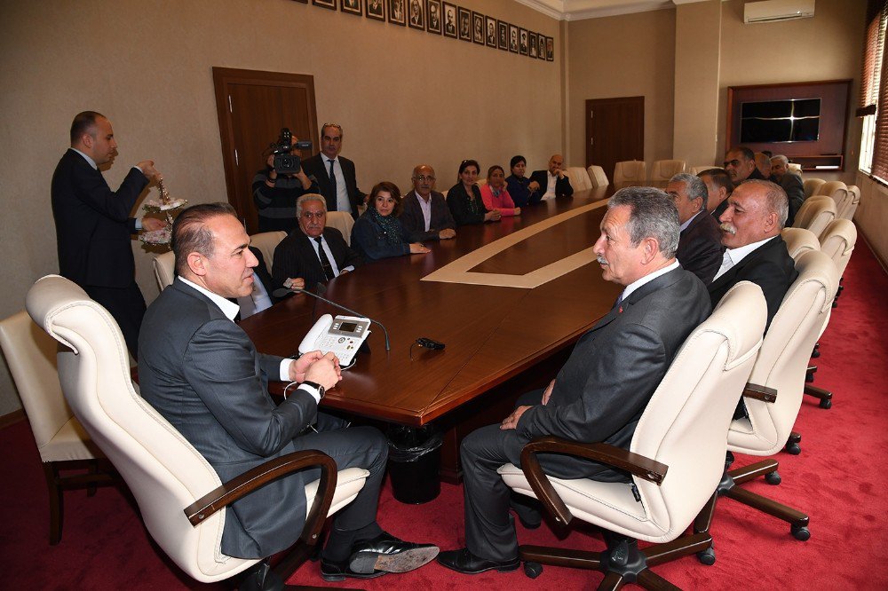 Alevi Derneklerinden Başkan Sözlü’ye Tam Destek