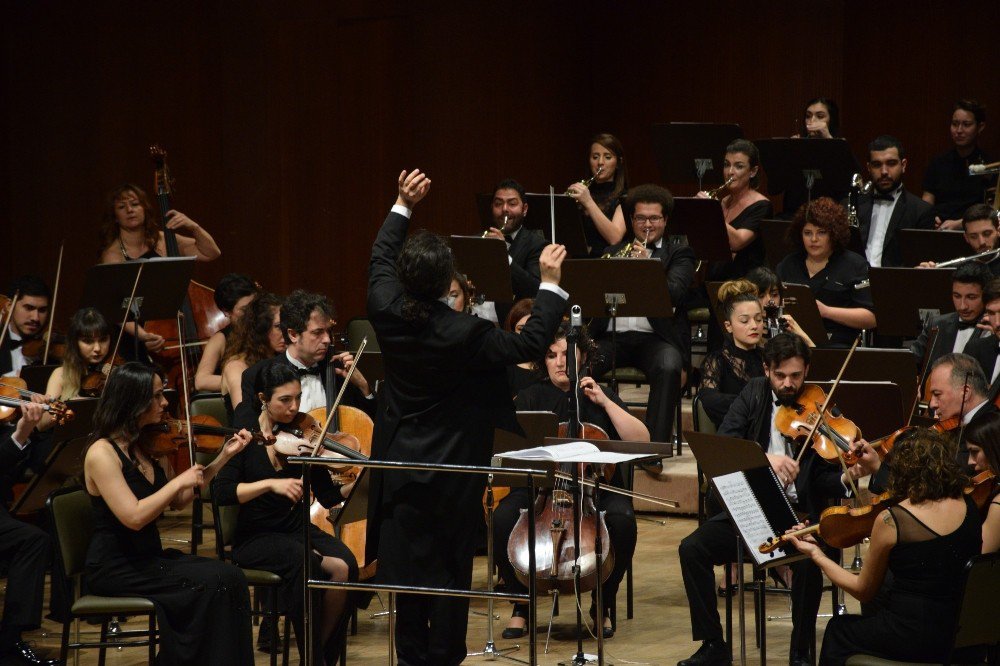 Aso Yine Başarılı Bir Konsere İmza Attı