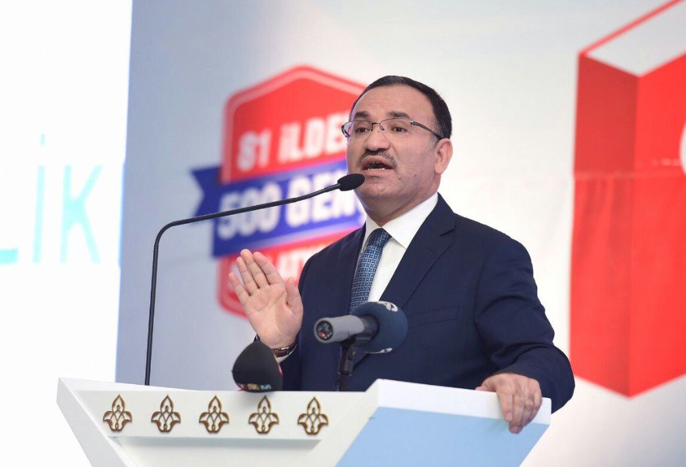 Bakan Tüfenkci: “Şeytan Taşlamaktan Kabe’yi Tavaf Edemedik”