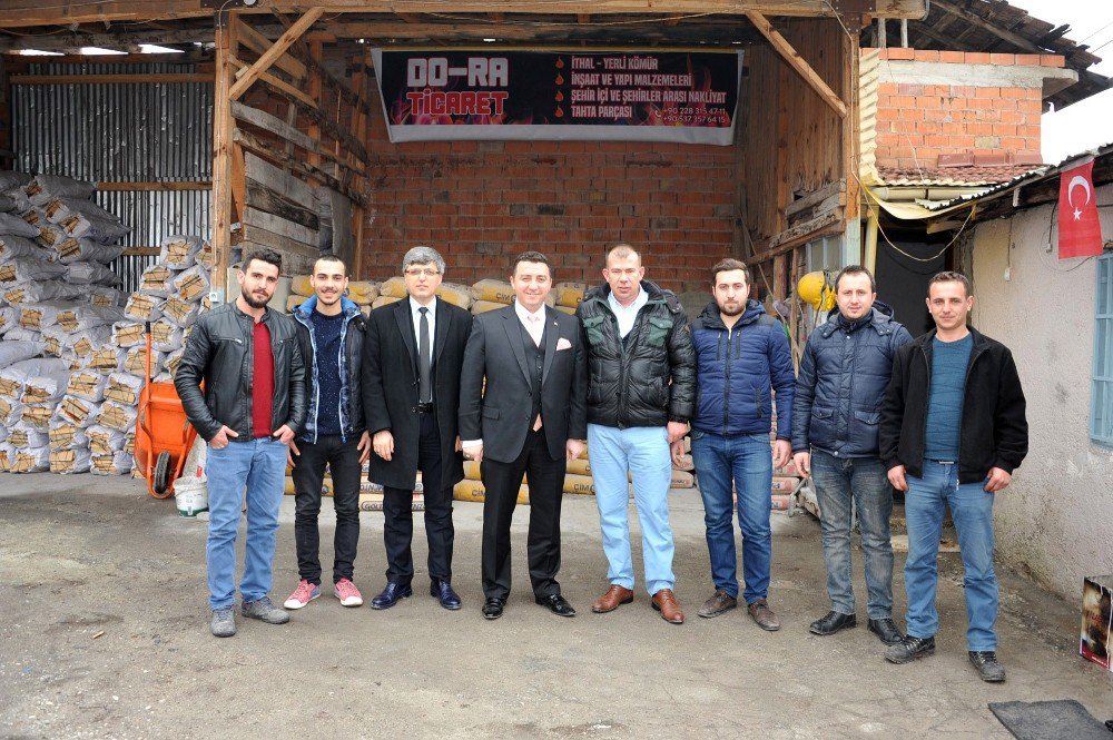 Başkan Bakıcı Yenidoğan Mahalle Esnafı İle Kahvaltıda Buluştu