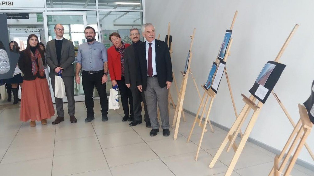 Gençlere İnsan Hakları Sertifikası