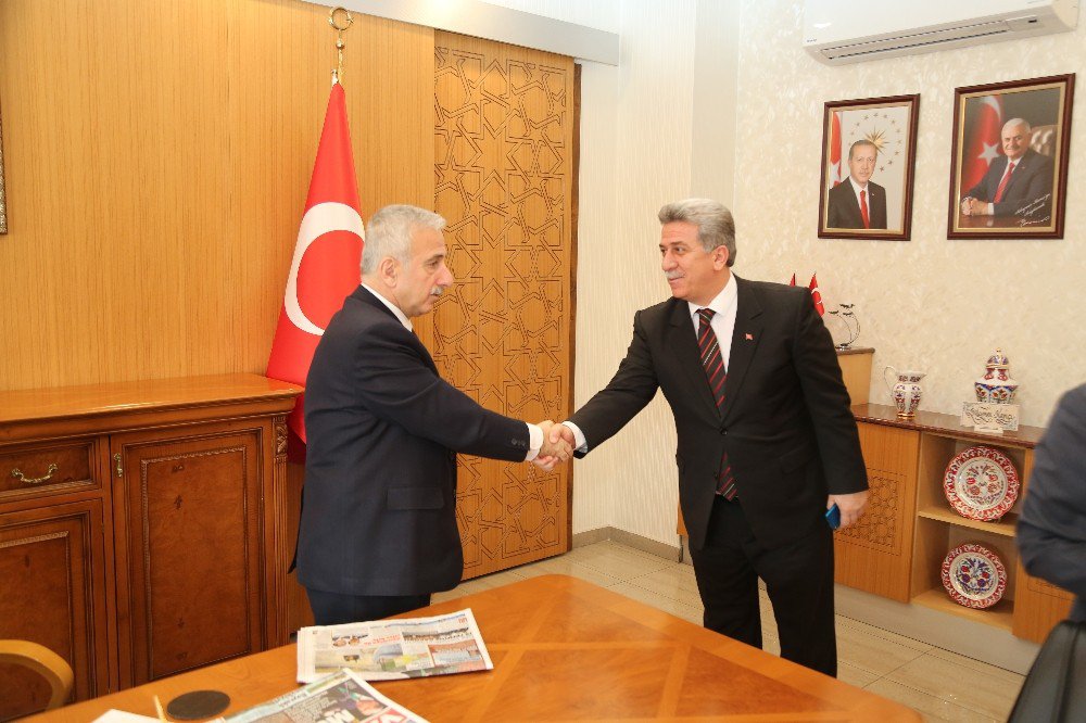 Vali Kamçı’ya Deprem Haftası Ziyareti