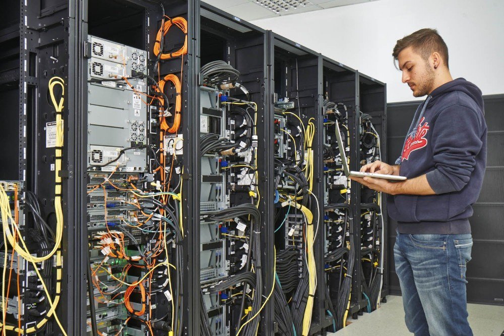 Prof. Dr. Şahin: “Uluslararası Diplomalarla Mühendisler Yetiştiriyoruz”