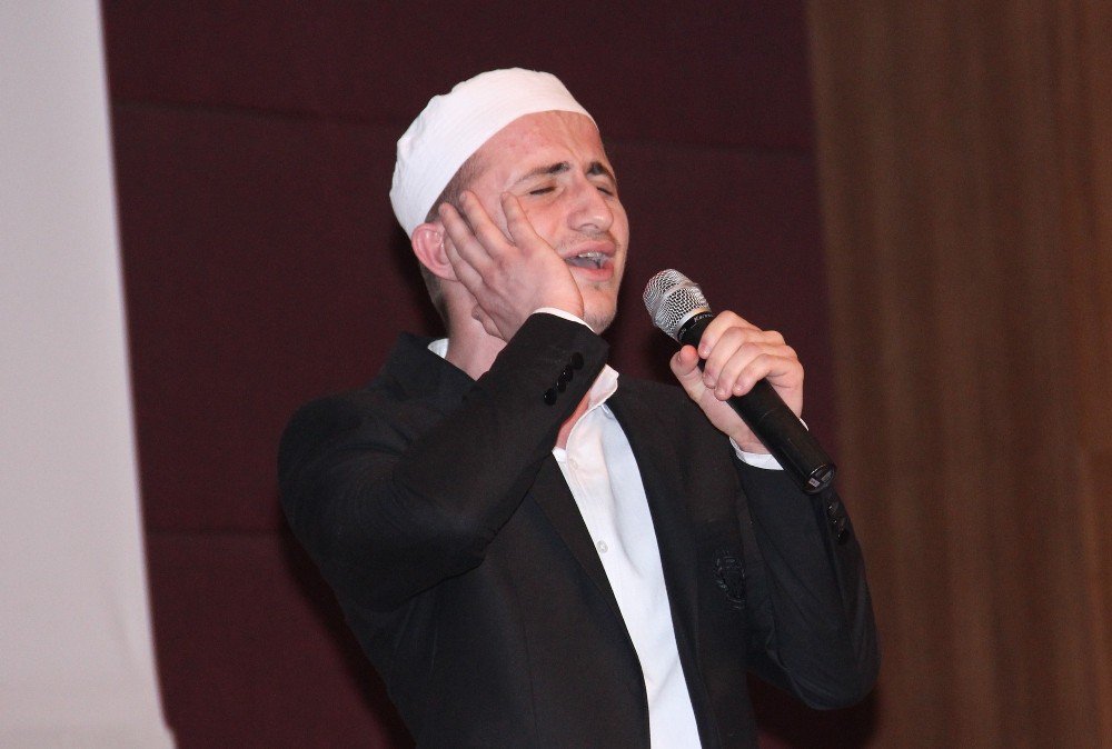 Ezan Ve Kur’an-ı Kerim’i En Güzel Okumak İçin Yarıştılar