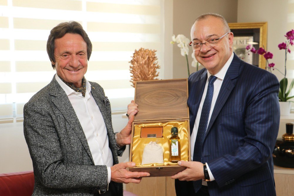 Zorlu Ve Başkan Ergün Bir Araya Geldi