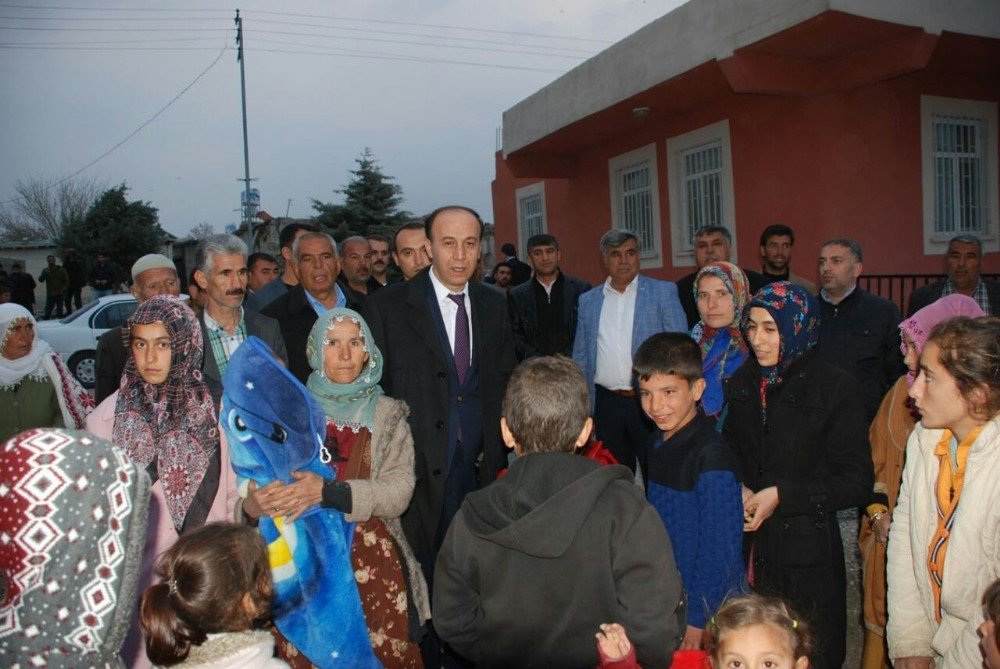 Vali Erin İlk Andan İtibaren Depremzedeleri Yalnız Bırakmadı