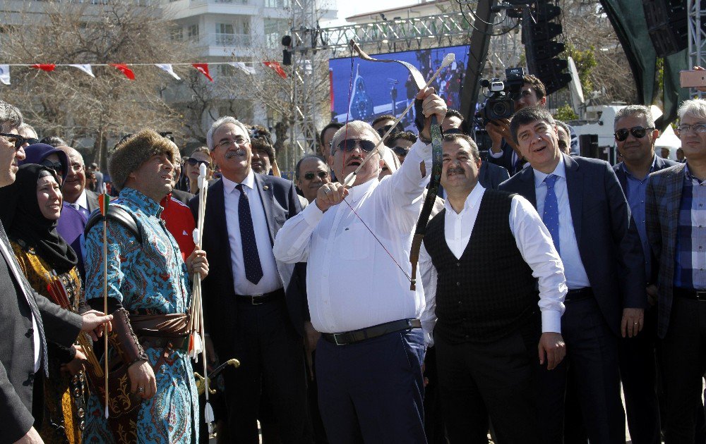 Antalya’nın Fethine Görkemli Kutlama