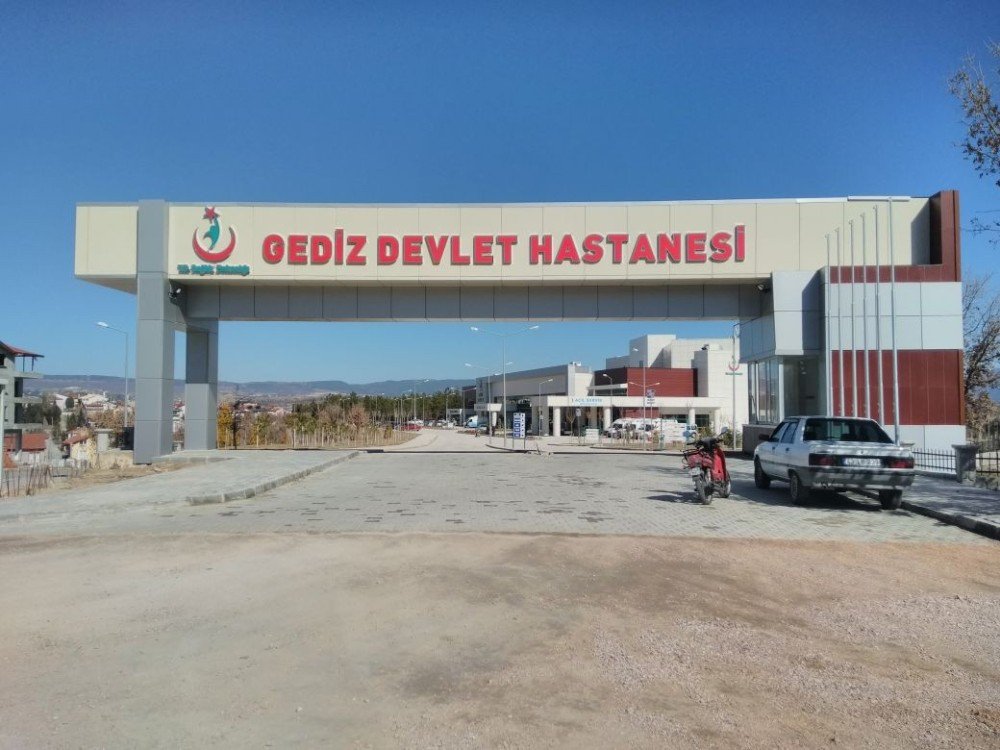 Gediz Devlet Hastanesi Yeni Binasına Taşındı