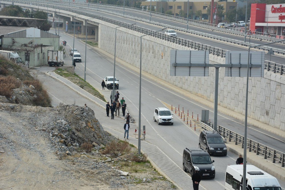 Kuşadası Çevre Yolundaki Sorunların Çözümü İçin Toplantı Yapıldı