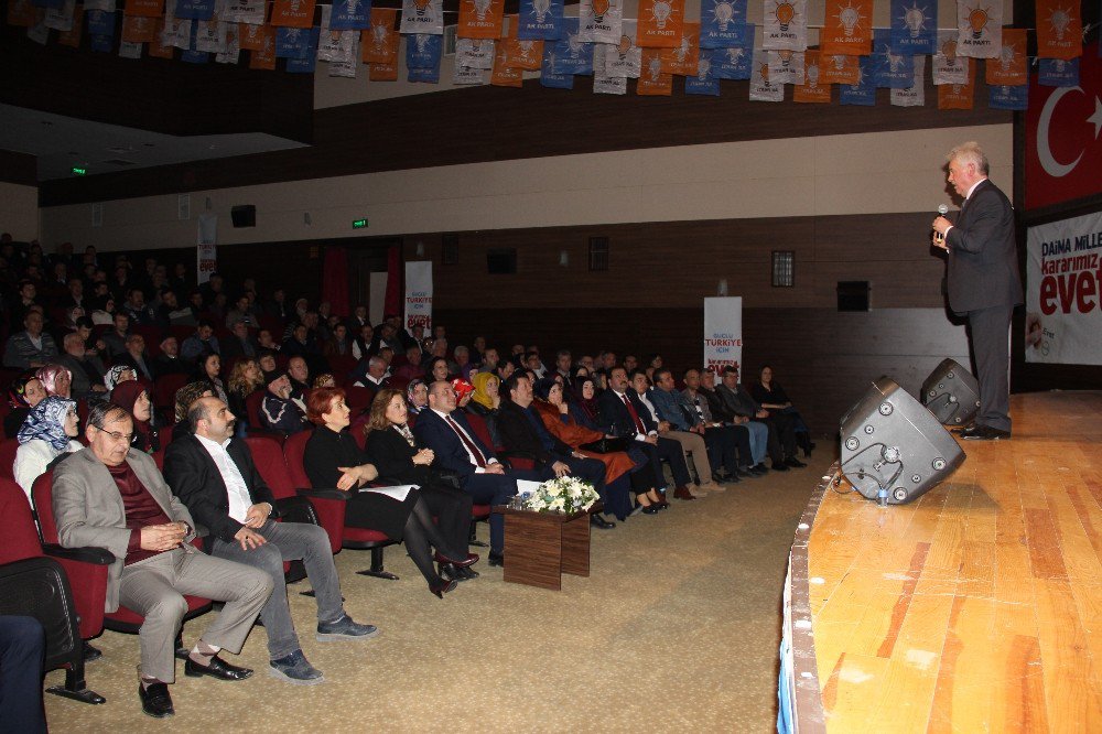 Kütahya Ak Parti’nin Teşkilat İçi Eğitimleri Tamamlandı