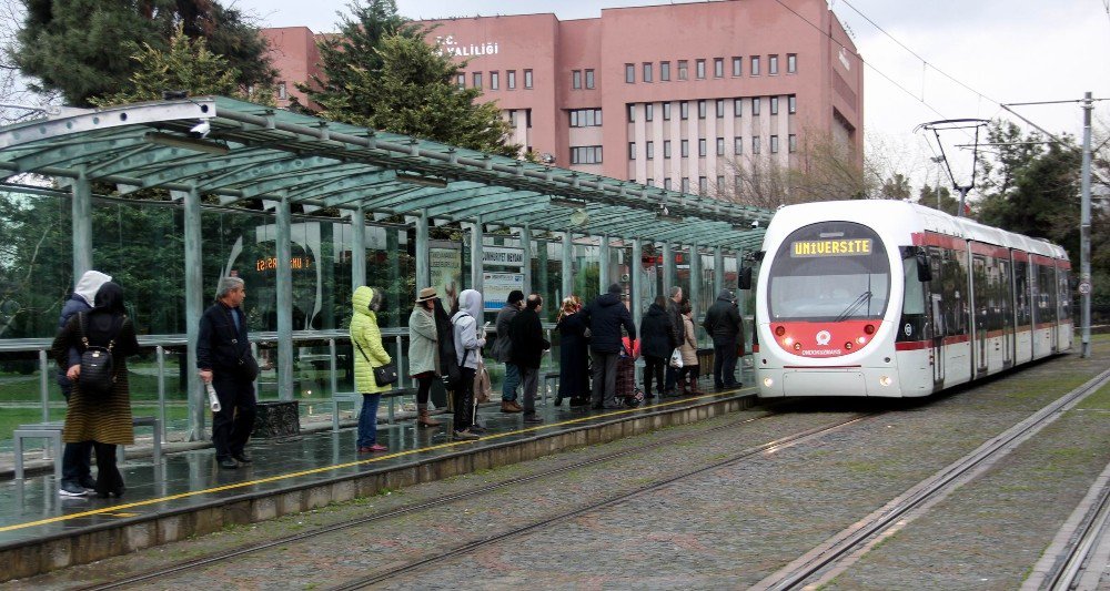 Samsun’da Raylı Sistem Doğu Ve Batıya Uzayacak