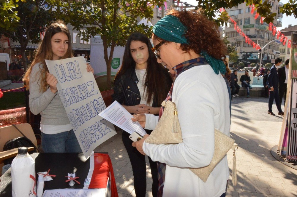 Ülkücü Gençlerden "Uyuşturucuya Hayır" Kampanyası