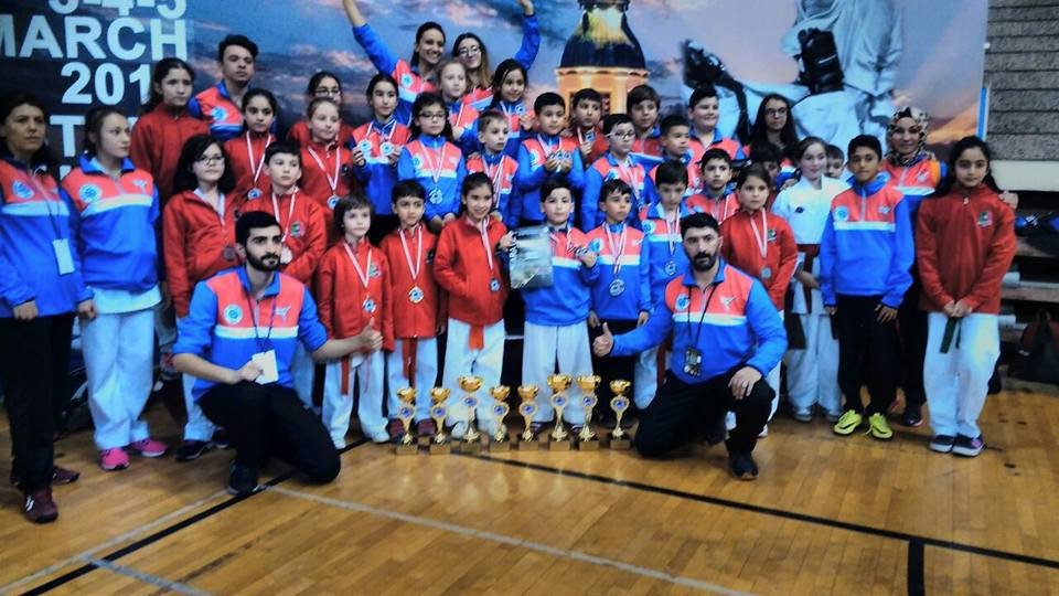 Biga Karate Gençlik Spor Kulübü Ayakta Alkışlandı