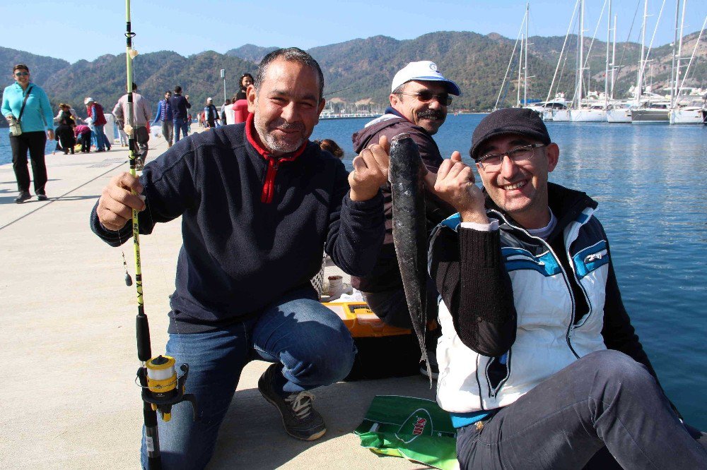 Göcek Körfezinde Balık Tutma Yarışması