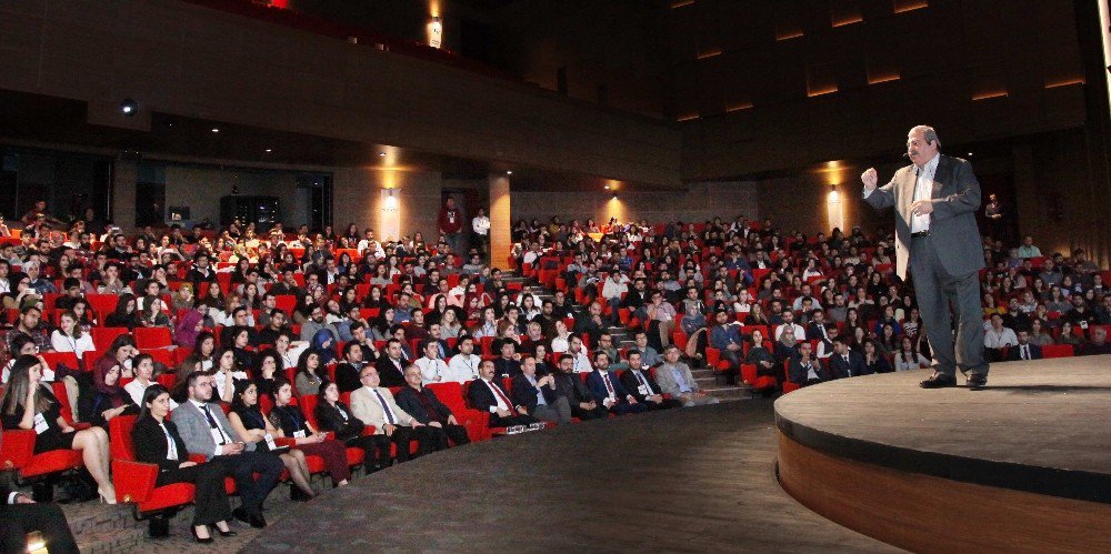 Konukoğlu’ndan Gençlere Başarı Tüyoları