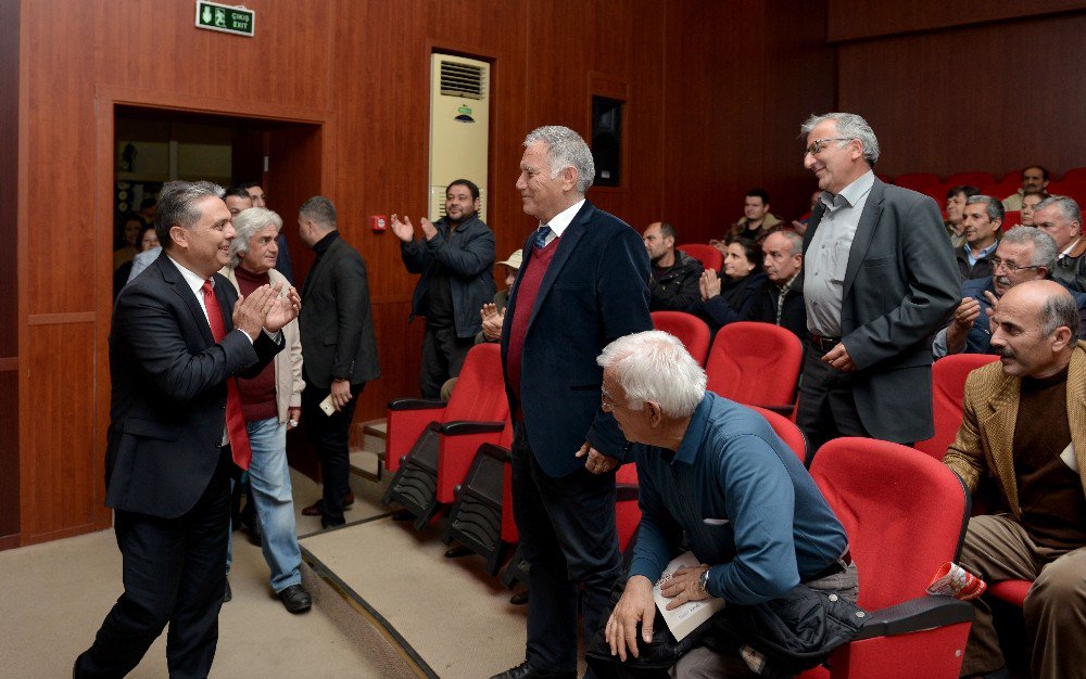 Başkan Uysal Gazipaşa’da Ak Parti Ofisini Ziyaret Etti