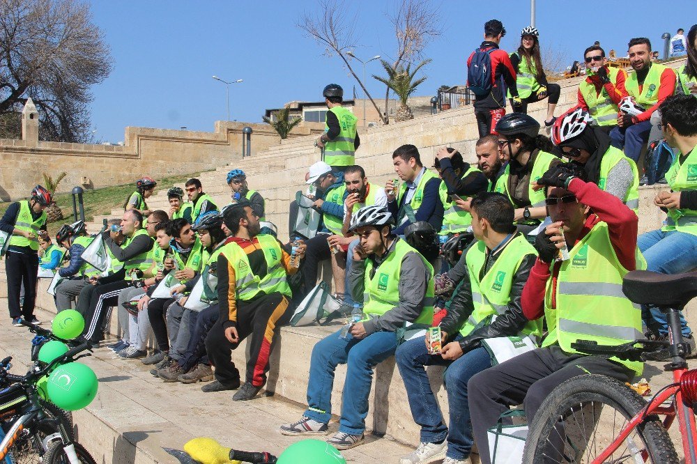 Şanlıurfa’da Bisiklet Hediyeli Şehir Turu