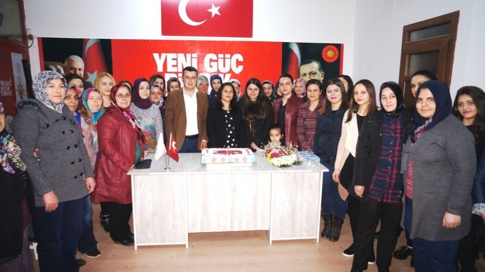 Yeni Başkan Görevine Başladı