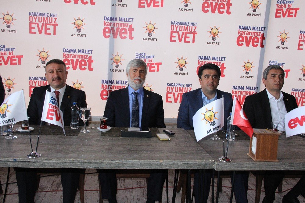 Ak Parti Milletvekilleri, Mersin Basınına Anayasa Değişikliği Paketini Anlattı