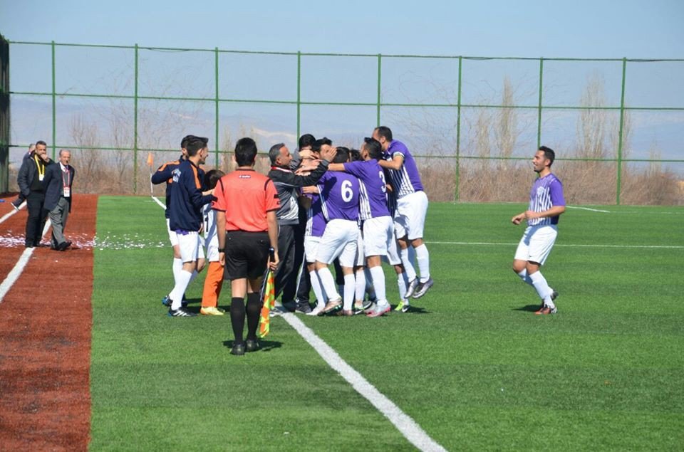 Arguvan Belediyespor’da Play-off Sevinci