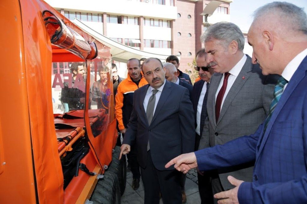 Bayburt’ta Afet Ve İnsan Konulunu Konferans Düzenlendi