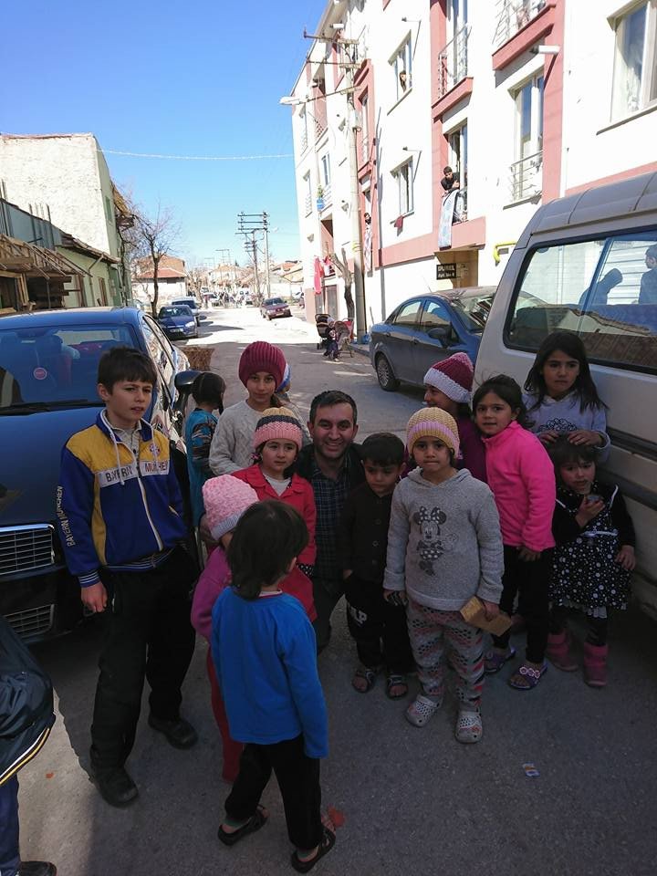 Eskişehir Ülkü Ocakları Türkmen Ailelerine Yardıma Devam Ediyor