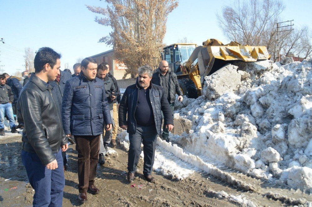 Başkan Işın, Kar Temizleme Çalışmalarını Denetledi