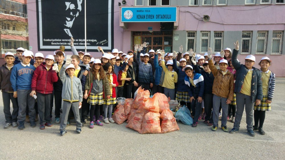 Çevreleri De Kalpleri Kadar Temiz