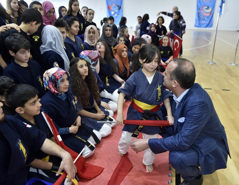 Akgül’den Şampiyon Sayokancılara Ziyaret