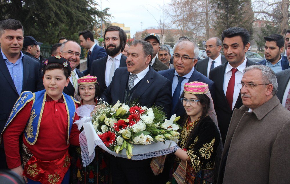 Bakan Eroğlu: “(Kütahya’ya) 2019 Yılı Sonuna Kadar 29 Milyarlık Yatırım Yapılacak”