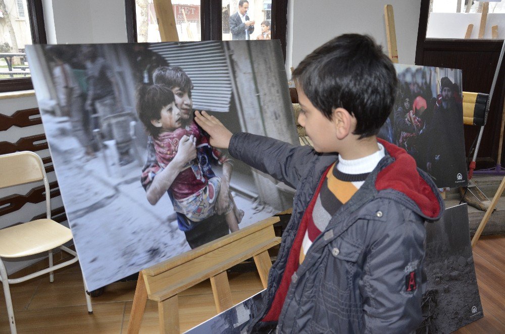 Siverek’te ’Halep’in Gözyaşları’ Konulu Sergi Açıldı