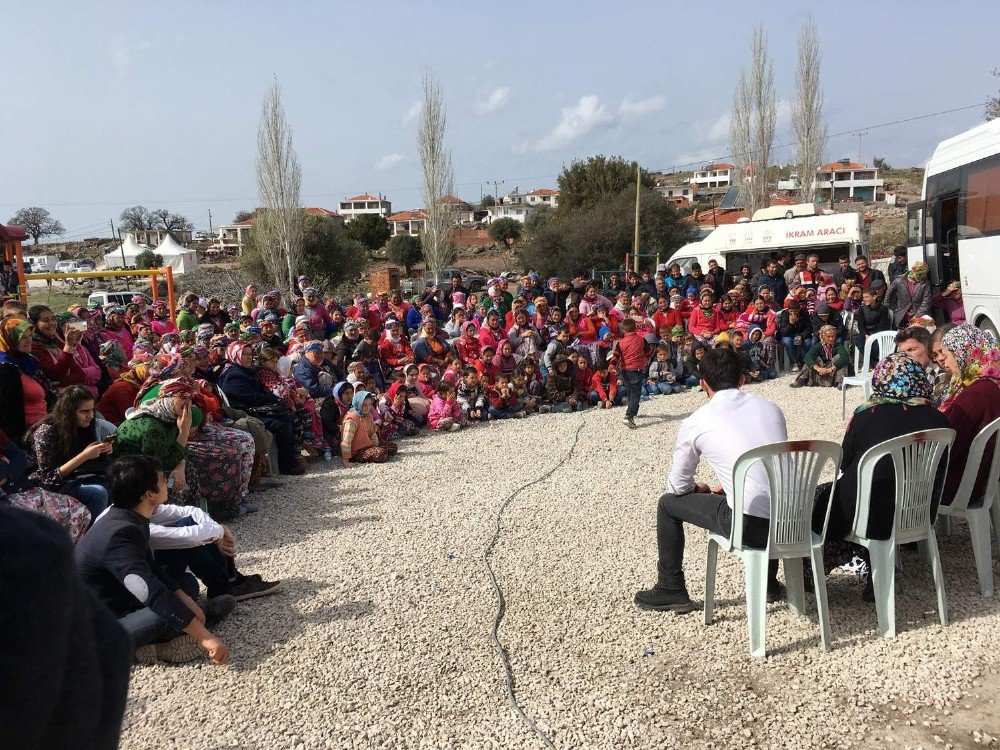 Selçuk’un Gönüllü Öğrencilerinden Ayvacık’a Manevi Destek