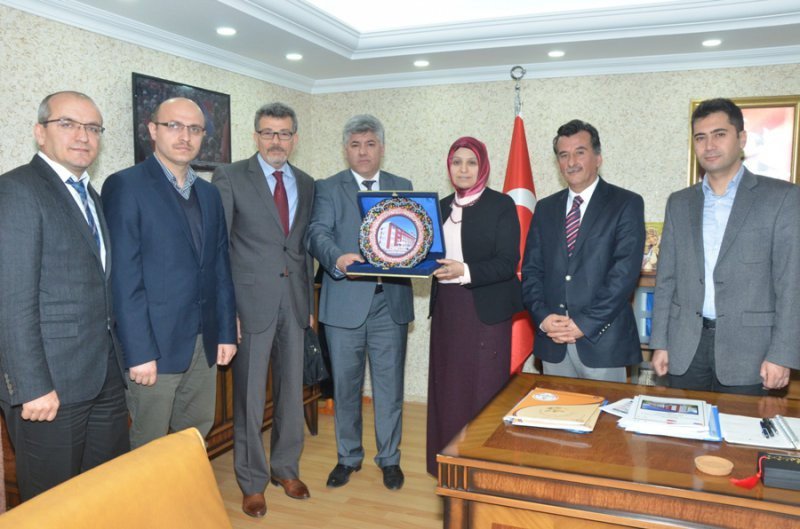 Bozüyük Mesleki Ve Teknik Anadolu Lisesi’nden İl Milli Eğitim Müdürü Durmuş’a Ziyaret