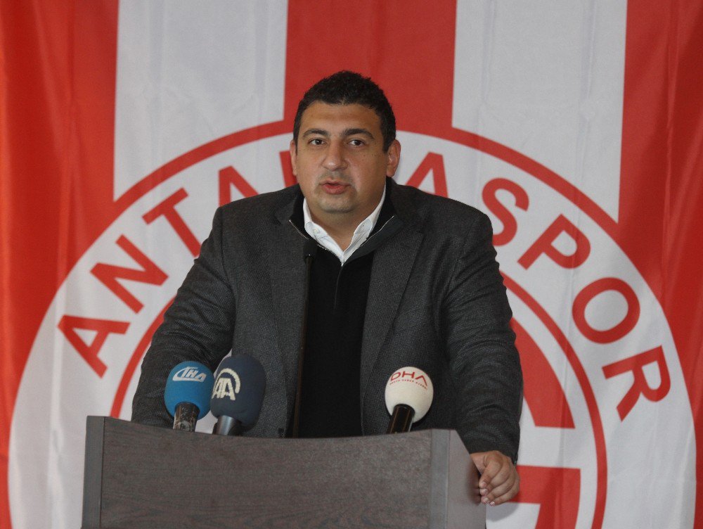 Ali Şafak Öztürk: "Antalyaspor’u Şampiyon Yapmak İstiyoruz"