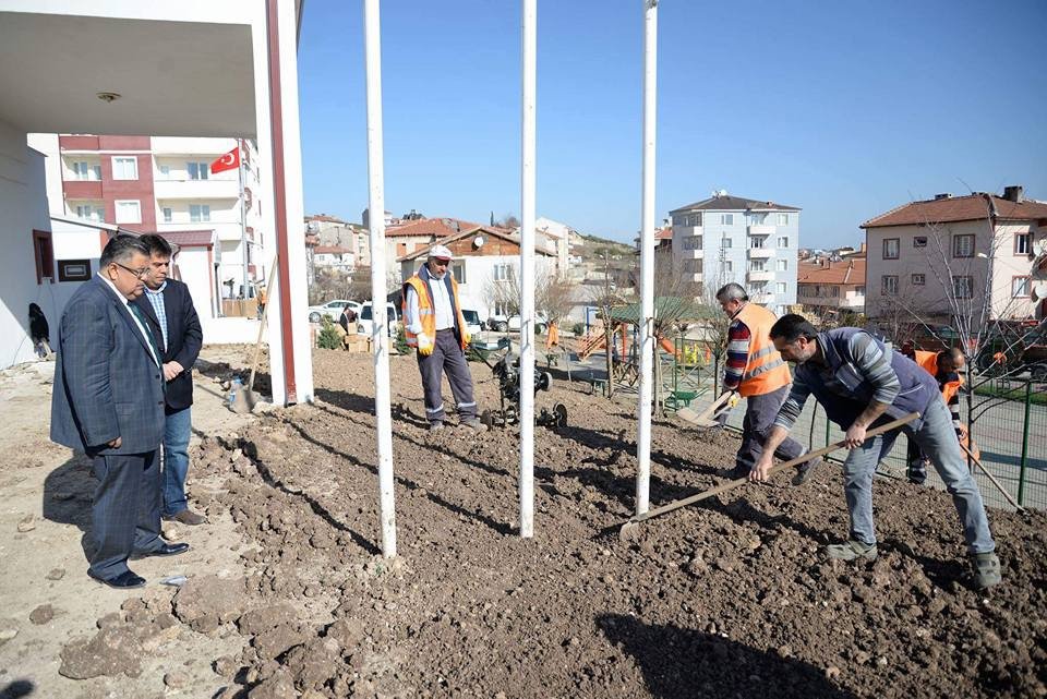 Başkan Yağcı, Beşiktaş Kadın Spor Ve Yaşam Merkezi’ni Gezdi