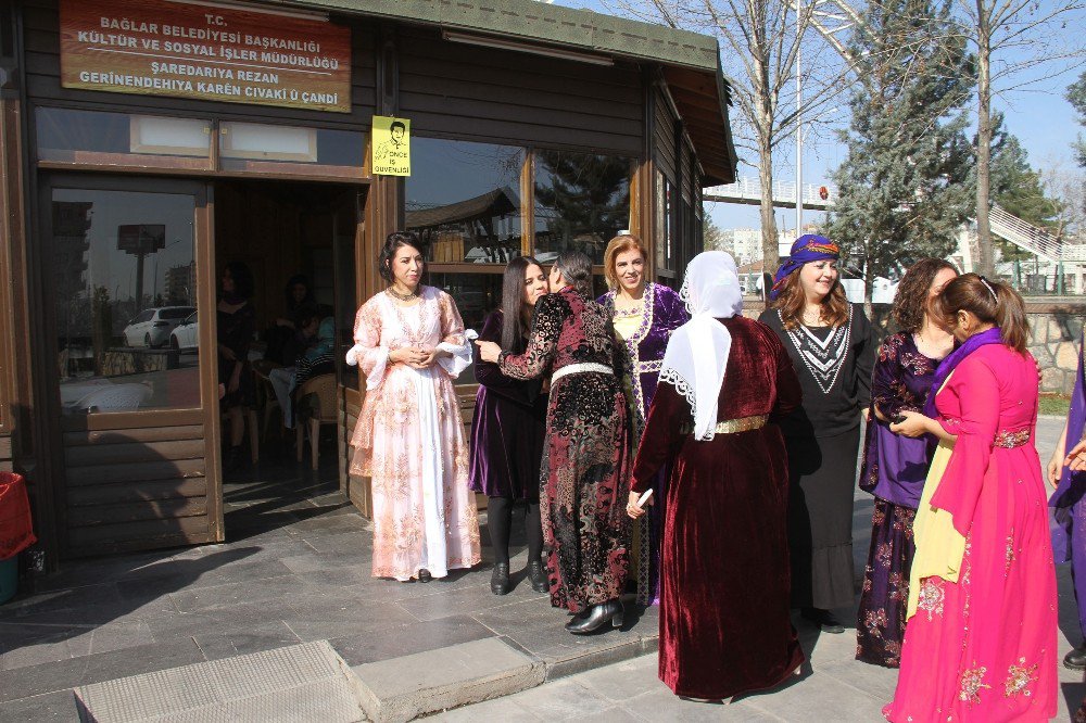 Bağlar Belediyesi Kadınlar İçin Etkinlik Düzenledi