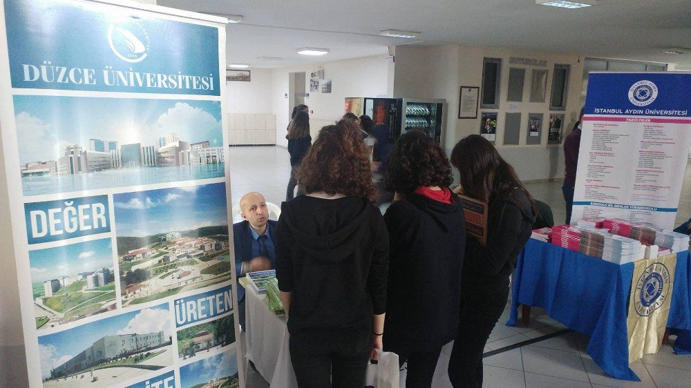 Düzce Üniversitesi Kdz. Ereğli’deki Tanıtım Etkinliğine Katıldı