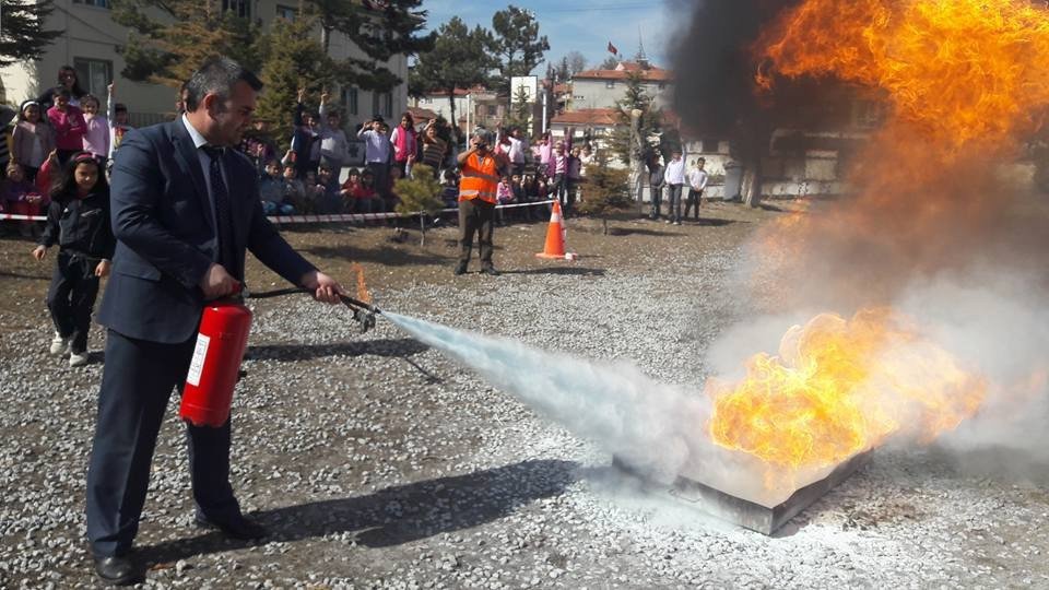 Kırka’da Yangın Eğitimi Ve Tatbikatı Yapıldı