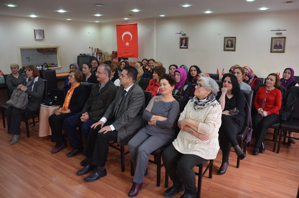 Fatsa’da “Kadın Sağlığı” Konferansı