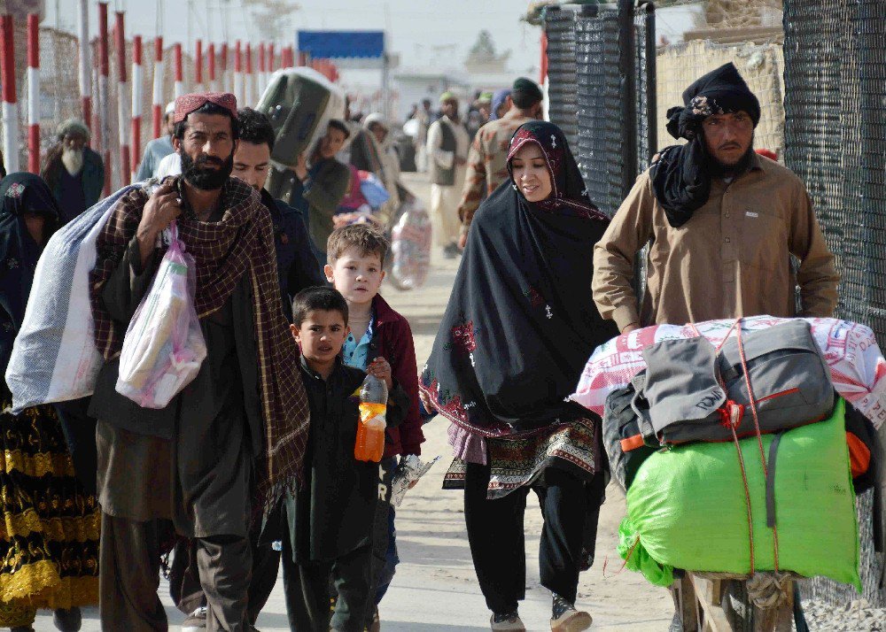 Afganistan-pakistan Sınır Kapısı Tekrar Açıldı