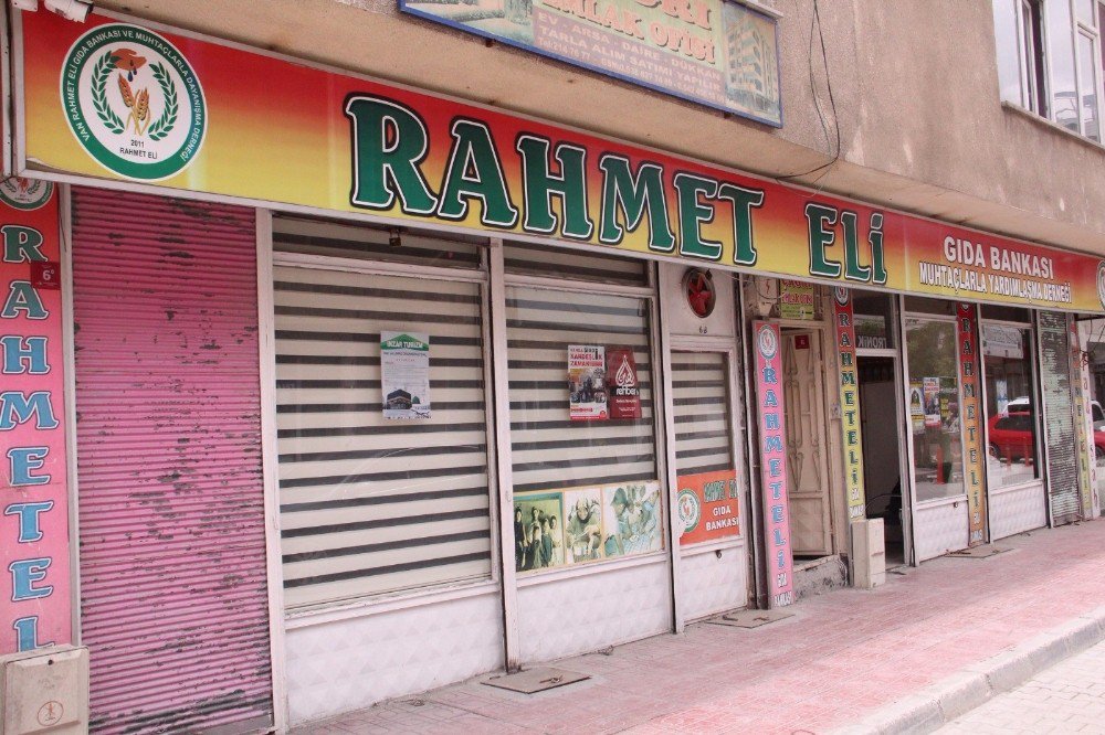 Rahmet Eli Derneğinden 351 Aileye Yardım